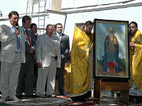 Всеми святыми осиянный...