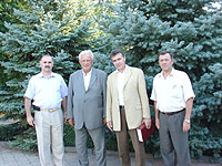 Юрий Песков вступил в ряды