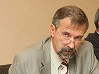 Леонид Поляков: Русская духовная и интеллектуальная традиция - фундамент партийной идеологии