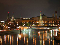 Кремль: Менять Конституцию не потребует ся