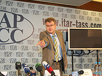 Владимир Путин останется национальным лидером и после 2008 года