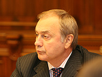 Член Высшего совета Партии, председатель комитета Госдумы по строительству и земельным отношениям Мартин Шаккум