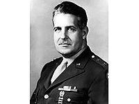 Путин присвоил звание Героя России агенту Дельмару