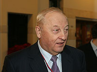 Россель: Президент продолжает начатую в 2000 году политическую реформу страны