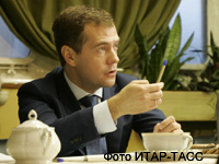 Медведев: Россия готова к честному сотрудничеству с Украиной