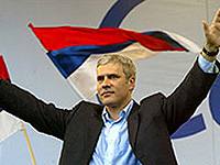 Формальная победа сторонников президента Тадича фактически является их поражением