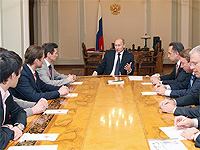 Владимир Путин: Массовый спорт надо развивать, что мы делаем в последнее время и будем делать