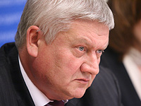 Валентин Денисов: В любом сельском населенном пункте должен быть обеспечен доступ к информации о получении кредита