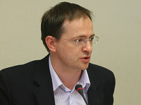 Мединский: Пусть работники ОБЭП займутся работой в производственной сфере