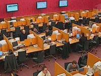 Торги на биржах приостановлены, покупателей нет