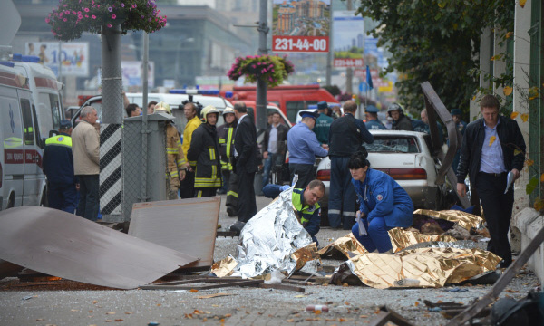 22 сентября в Москве на Минской улице нетрезвый водитель врезался в автобусную остановку. Погибли семь человек. Фото: РИА Новости