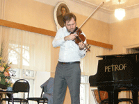 Известный скрипач Дмитрий Коган сыграл в Ярославле