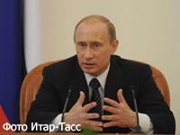 Путин: Все российские партии должны заботиться о памятниках героям войны