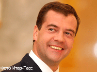 Медведев вручил награды военным, деятелям науки и искусства