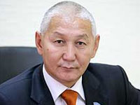 Эверстов: Обама должен прекратить спонсировать режимы Ющенко и Саакашвили