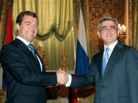 Президенты РФ, Азербайджана и Армении встретятся для решения карабахской проблемы