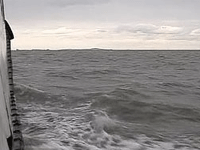 В Норвежском море ищут рыбака, упавшего за борт