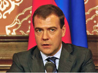 Медведев: Нужны международные механизмы блокирования решений