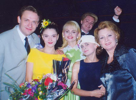 ����������