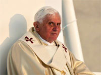 Папа Римский: мир устал от жадности