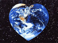 В День Земли люди признаются в своей любви к ней