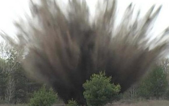 взрыв, война, мина|Фото: Накануне.RU взрыв, война, мина|Фото: Накануне.RU