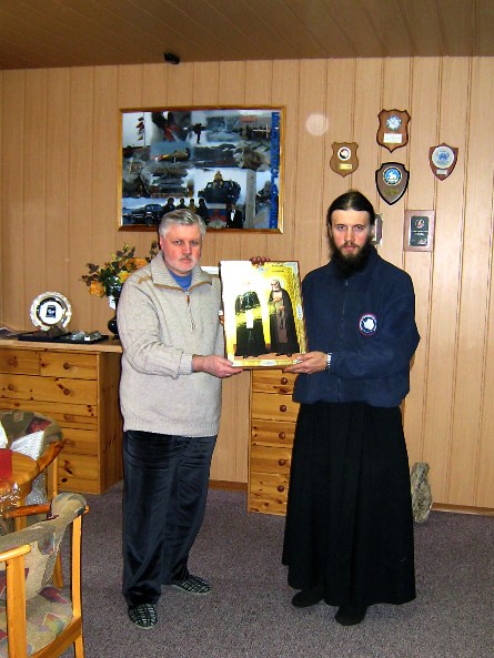 Сергей Миронов посетил российскую полярную станцию