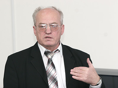 Владимир Якимец