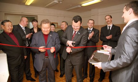 Федот Тумусов на открытии приемной