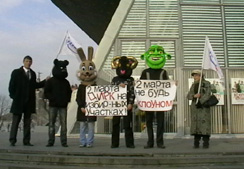 �������