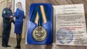 Республика Хакасия: Наталью Пирожкову наградили медалью МЧС России