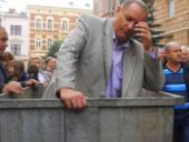 ��������� ������� � �������� ���� �� 2 ������ ������