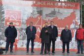 В главном сквере Новосибирска прошла встреча с кандидатами в депутаты Госдумы от КПРФ