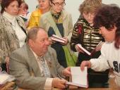 ������ ������� ����� � �������, � ����� ���� ������ � �����. ������ ���������� ��������������� ����� �.�. �������� � ��������� ��������� ��� ������