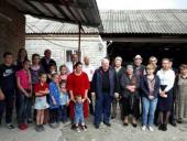 .. :     -                .