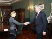 Первый заместитель госсекретаря США поздравил Юлию Тимошенко с освобождением (фото)