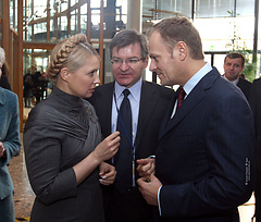 tusk-tymoshenko.jpg